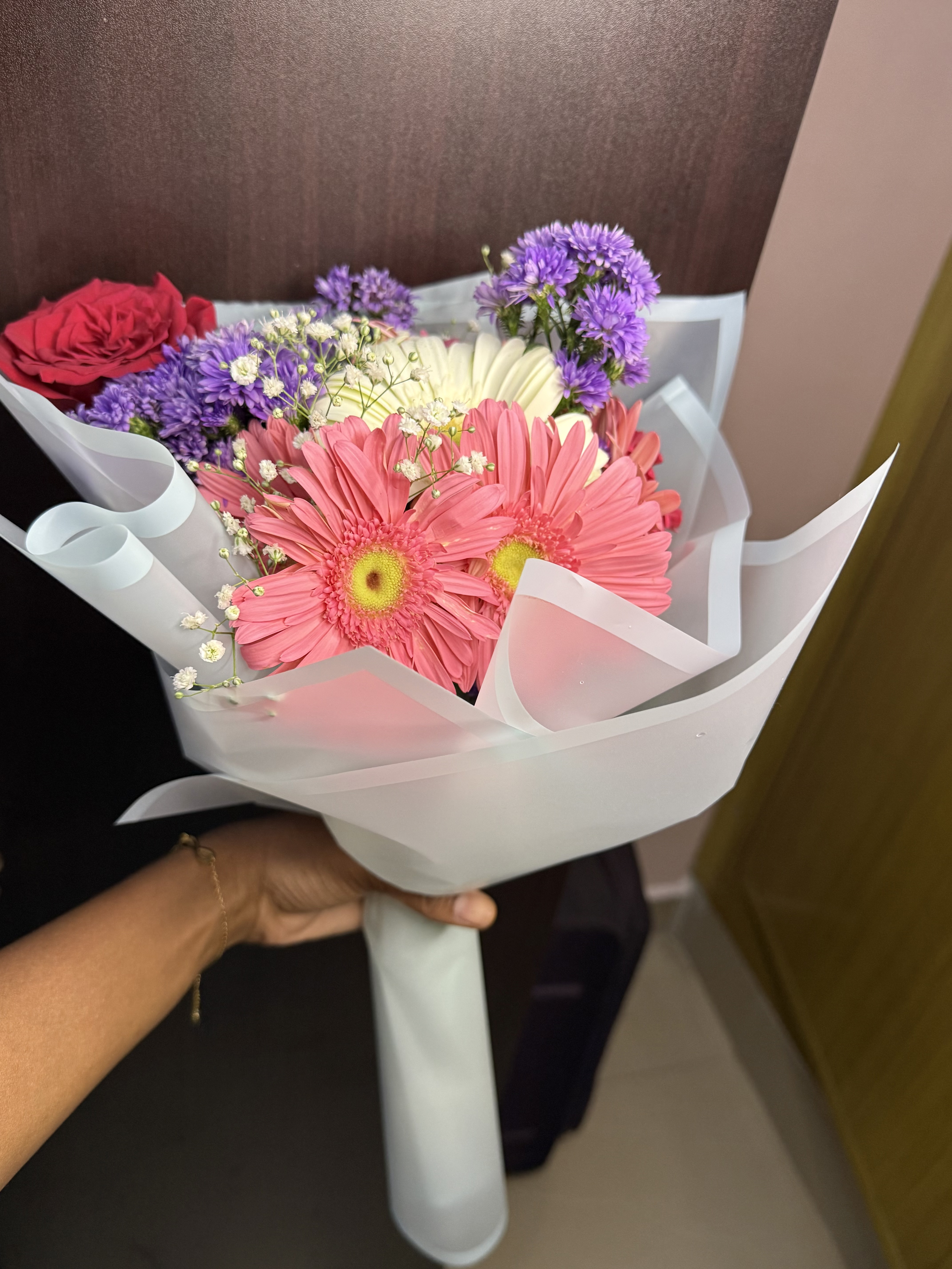 EXOTIC FLOWERS Royal Bloom